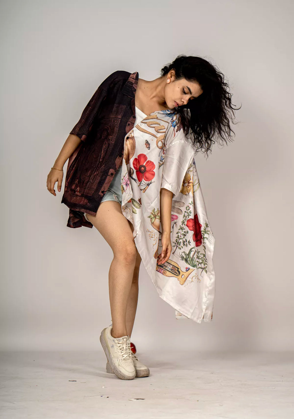 STAR SATIN OFFWHITE SHIRT